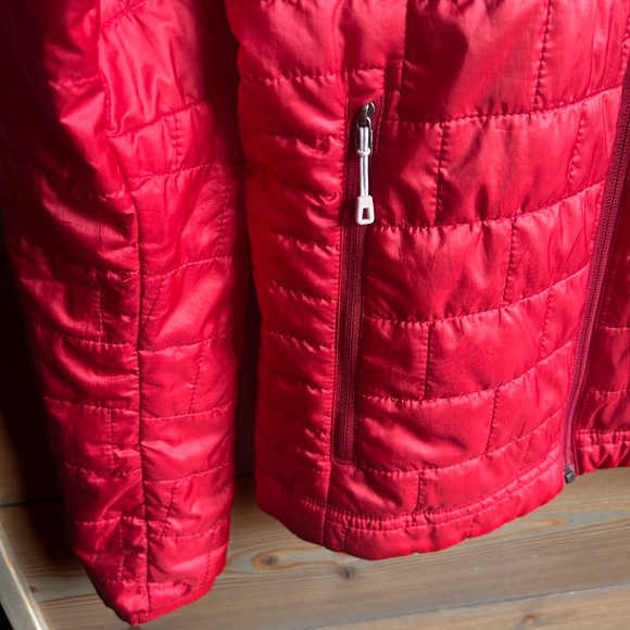 Patagonia Nano Puff Jacket Womens Small Red Puffer Insulated Full Zip Hiking - Picture 7 of 9